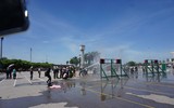 Cuộc thử sức giữa nắng nóng 40 độ C của những người lính cứu hỏa