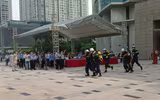 Hàng trăm nhân viên, cư dân tham gia diễn tập vụ cháy giả định
