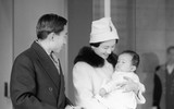 Những bức ảnh hiếm hoi về cuộc đời Nhật hoàng Akihito