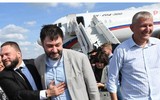 Những hình ảnh xúc động tại cuộc trao đổi tù nhân lịch sử giữa Ukraine và Nga