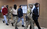 Những hình ảnh xúc động tại cuộc trao đổi tù nhân lịch sử giữa Ukraine và Nga