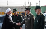 [Ảnh] Diễu binh hoành tráng ở Tehran, Tổng thống Iran lạnh lùng cảnh báo phương Tây