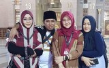 Dư luận Indonesia phẫn nộ vì màn thể hiện táo bạo của ông nghị cùng 3 bà vợ