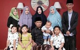 Dư luận Indonesia phẫn nộ vì màn thể hiện táo bạo của ông nghị cùng 3 bà vợ