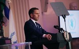 Chân dung Hunter Biden - 