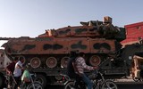 Quân đội Syria hợp lực với người Kurd, Thổ Nhĩ Kỳ tấn công xe chở người nước ngoài