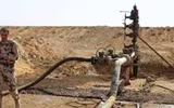 [Ảnh] Nga: Mỹ là thổ phỉ dầu quốc tế tại Syria