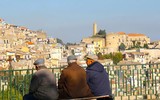 [Ảnh] Ngắm những ngôi nhà giá 0 đồng ở thị trấn cổ Cammarata trên đảo Sicily
