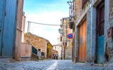 [Ảnh] Ngắm những ngôi nhà giá 0 đồng ở thị trấn cổ Cammarata trên đảo Sicily