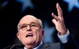 Những lần Tổng thống Trump và cộng sự gây nguy cơ cho an ninh quốc gia Mỹ