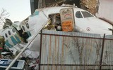 [Ảnh] Hiện trường tan hoang và hoảng loạn khi máy bay chở 98 người gặp nạn ở Kazakhstan