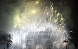 Không khí chào đón năm mới 2020 trên khắp thế giới