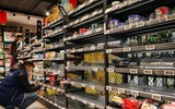 Cảnh người dân Vũ Hán đi chợ, mua sắm thời đại dịch