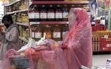 Những ý tưởng ‘thời trang bá đạo’ phòng chống virus Covid-19
