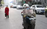 Những ý tưởng ‘thời trang bá đạo’ phòng chống virus Covid-19