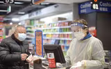 Những ý tưởng ‘thời trang bá đạo’ phòng chống virus Covid-19