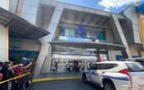 Kẻ bắt cóc 30 con tin ở Philippines ra hàng sau 9 tiếng gây náo loạn