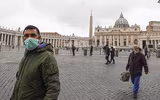 [Ảnh] Ngày đầu tiên của 16 triệu dân Italia bị cách ly vì dịch Covid-19