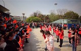 [Ảnh] Hoàn thành sứ mệnh lịch sử, đội ngũ bác sĩ chi viện bùi ngùi rời Vũ Hán