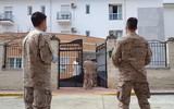 Trưng dụng sân băng làm nhà xác, Tây Ban Nha kêu gọi NATO hỗ trợ chống dịch Covid-19