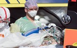 Pháp và Italia sơ tán bệnh nhân Covid-19 nhờ Đức điều trị