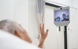Ngón chân sưng, mất khứu giác, đỏ mắt… những dấu hiệu bất thường của Covid-19