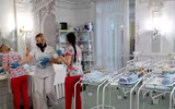 [Ảnh] Cả trăm trẻ em được đẻ thuê mắc kẹt tại Ukraine vì đại dịch Covid-19