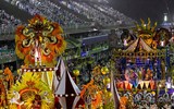 [Ảnh] Từ lễ hội carnival tới những ngôi mộ tập thể - Brazil thành 