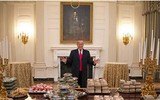 [ẢNH] Những thói quen kỳ lạ của Tổng thống Mỹ Donald Trump không phải ai cũng biết