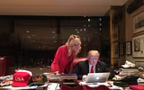 [ẢNH] Những thói quen kỳ lạ của Tổng thống Mỹ Donald Trump không phải ai cũng biết
