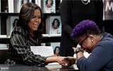 Thu nhập tăng 30 lần kể từ khi bước vào Nhà Trắng, gia đình Obama tiêu tiền như thế nào?