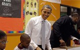 Thu nhập tăng 30 lần kể từ khi bước vào Nhà Trắng, gia đình Obama tiêu tiền như thế nào?