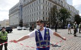 [Ảnh] Cảnh sát Ukraine bắt giữ kẻ bắt cóc con tin trong ngân hàng