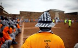 [ẢNH] Tù nhân Kenya cũng tham gia đá giải World Cup 2018?