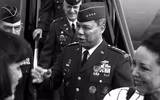 [ẢNH] Ngoài John McCain, còn những cựu binh Mỹ nào nổi tiếng sau chiến tranh Việt Nam?