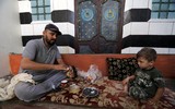 [ẢNH] Tình cảnh khốn cùng của người dân Idlib trước giờ G chết chóc
