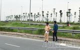 Hà Nội: Xe cứu hộ mất lái tông vào nhóm người tập thể dục ven đường, 2 người tử vong
