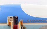 Tổng thống Mỹ Donald Trump rời Hà Nội