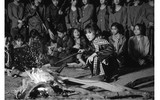 Ngắm bộ ảnh kỷ yếu siêu chất của học sinh lớp 12 hóa thân thành 