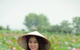 [ẢNH] Đầm sen Suối Yến, chùa Hương hút khách bất chấp những ngày nắng hạ