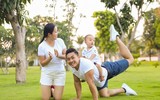 Những hình ảnh không thể ngọt ngào hơn về gia đình nhỏ của Quốc Cơ, Quốc Nghiệp