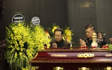 [ẢNH] Nghệ sỹ Việt thương tiếc đưa tiễn NSND Anh Tú về nơi yên giấc ngàn thu
