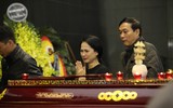 [ẢNH] Nghệ sỹ Việt thương tiếc đưa tiễn NSND Anh Tú về nơi yên giấc ngàn thu