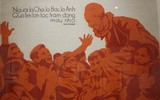 [Ảnh] Những bức tranh cổ động tuyệt đẹp vẽ Chủ tịch Hồ Chí Minh