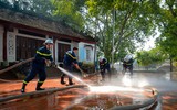 [ẢNH] Những khoảnh khắc xúc động về các chiến sỹ cảnh sát PCCC và Cứu nạn cứu hộ
