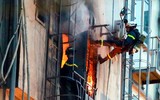 [ẢNH] Những khoảnh khắc xúc động về các chiến sỹ cảnh sát PCCC và Cứu nạn cứu hộ