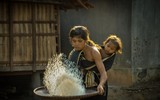 [ẢNH] Những khoảnh khắc yêu thương của gia đình Việt Nam
