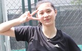 Ảnh đời thường đáng yêu của mỹ nữ bóng chuyền 15 tuổi đang 'gây sốt'