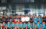 U15 Việt Nam kiêu hãnh ôm cúp vô địch trở về trong vòng tay người hâm mộ