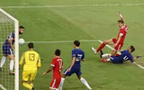 Toàn cảnh màn ra mắt của 